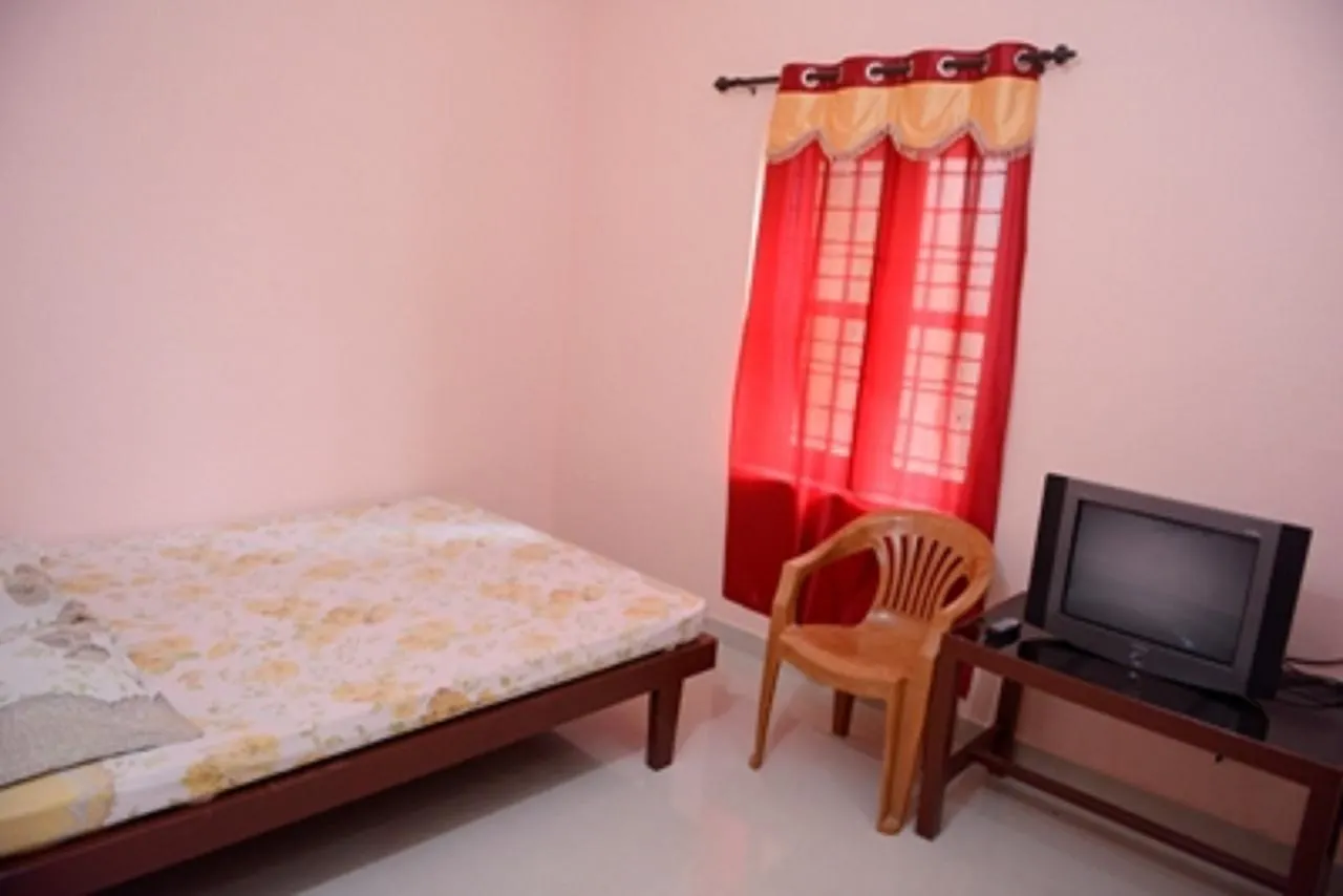 ** Hotell Ppg Tourist Home Chottanikara Indien